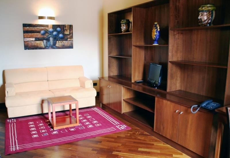 I Cento Campanili Appartement Acireale Kamer foto