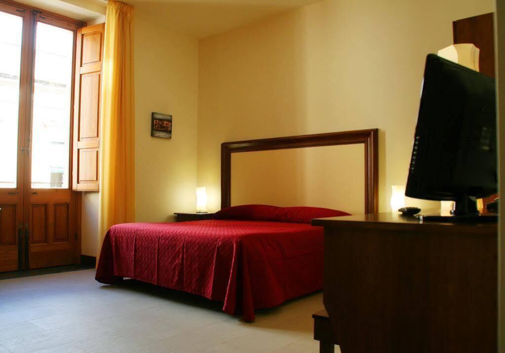 I Cento Campanili Appartement Acireale Buitenkant foto